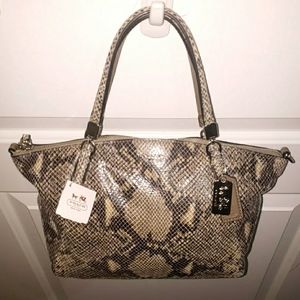 NWT Coach Women's Snake Animal Print Crossbody Zipper Closure Medium Tote Bag OS